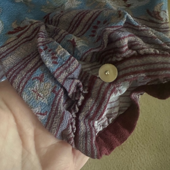 ✨ Veronica Beard Floral Boho Blouse – Size 10 ✨ - Picture 5 of 5